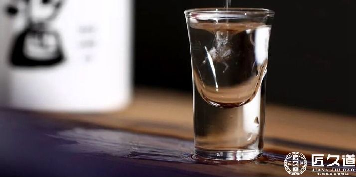 【酱酒】-饮匠久道酱香白酒要注意几个“不” | 影响酱酒口感的原因